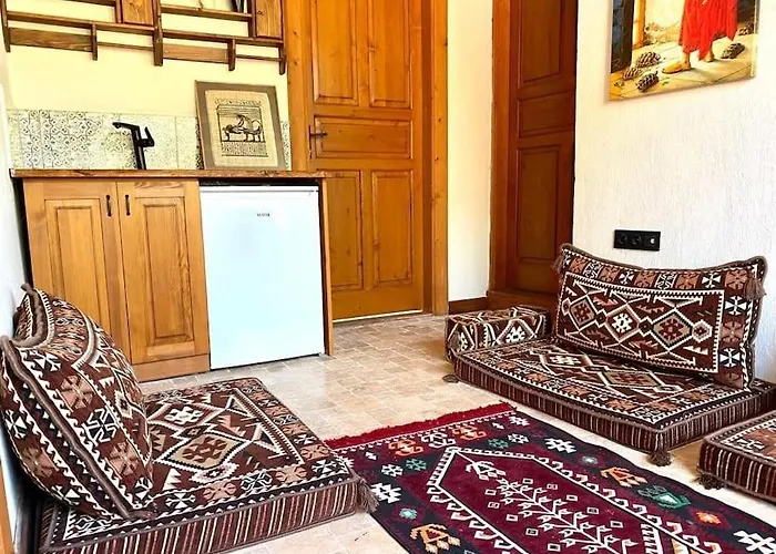 Yusuf Pasa * フェティエ